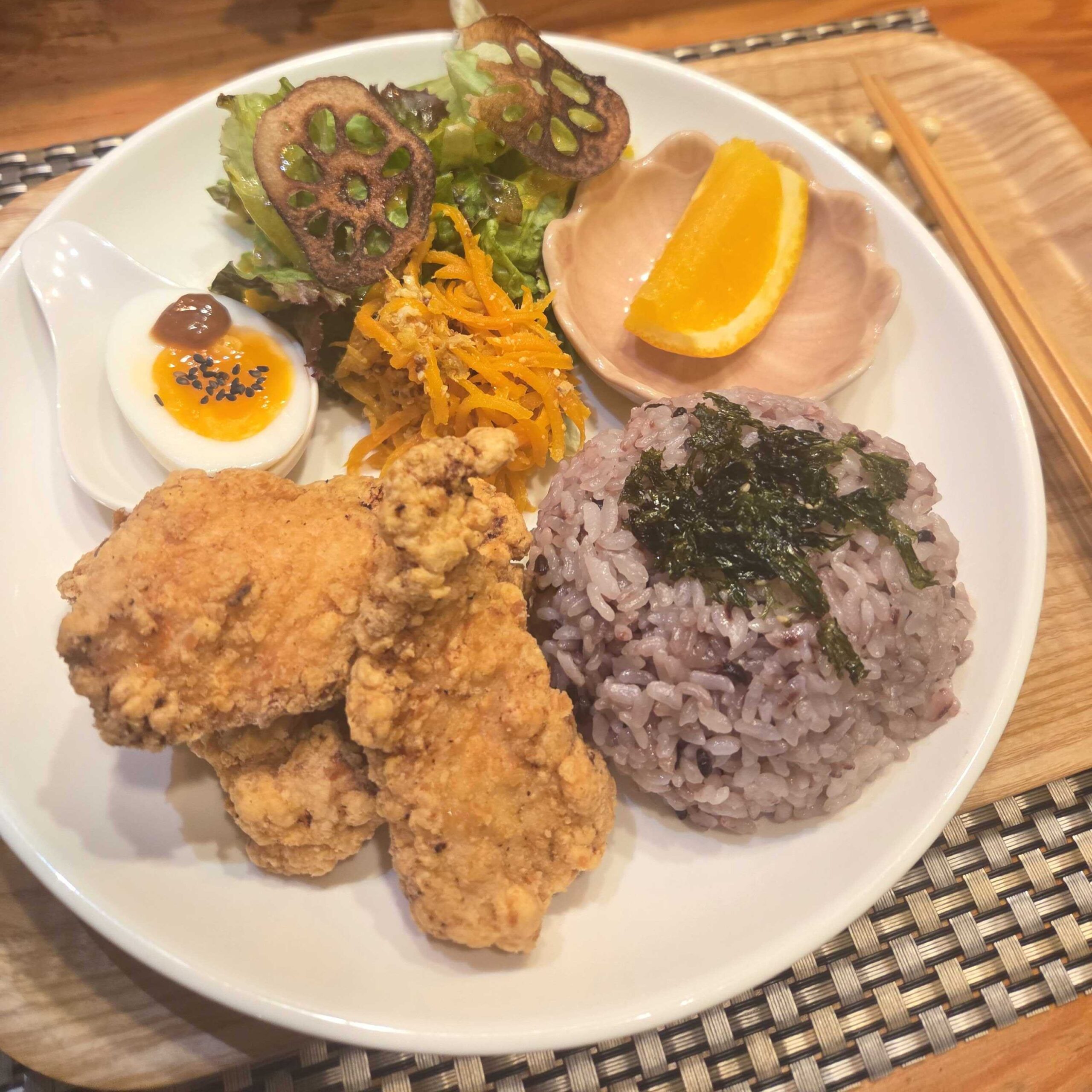 醤油麹の竜田揚げランチプレート/ 1,100円