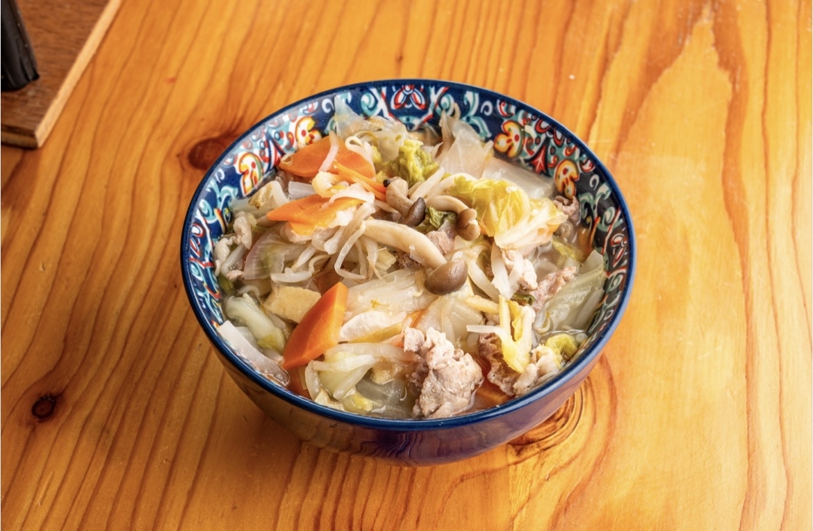 元祖プロレス風ちゃんこ / 旨塩味税込750円　みそ味、旨辛チゲ味税込800円