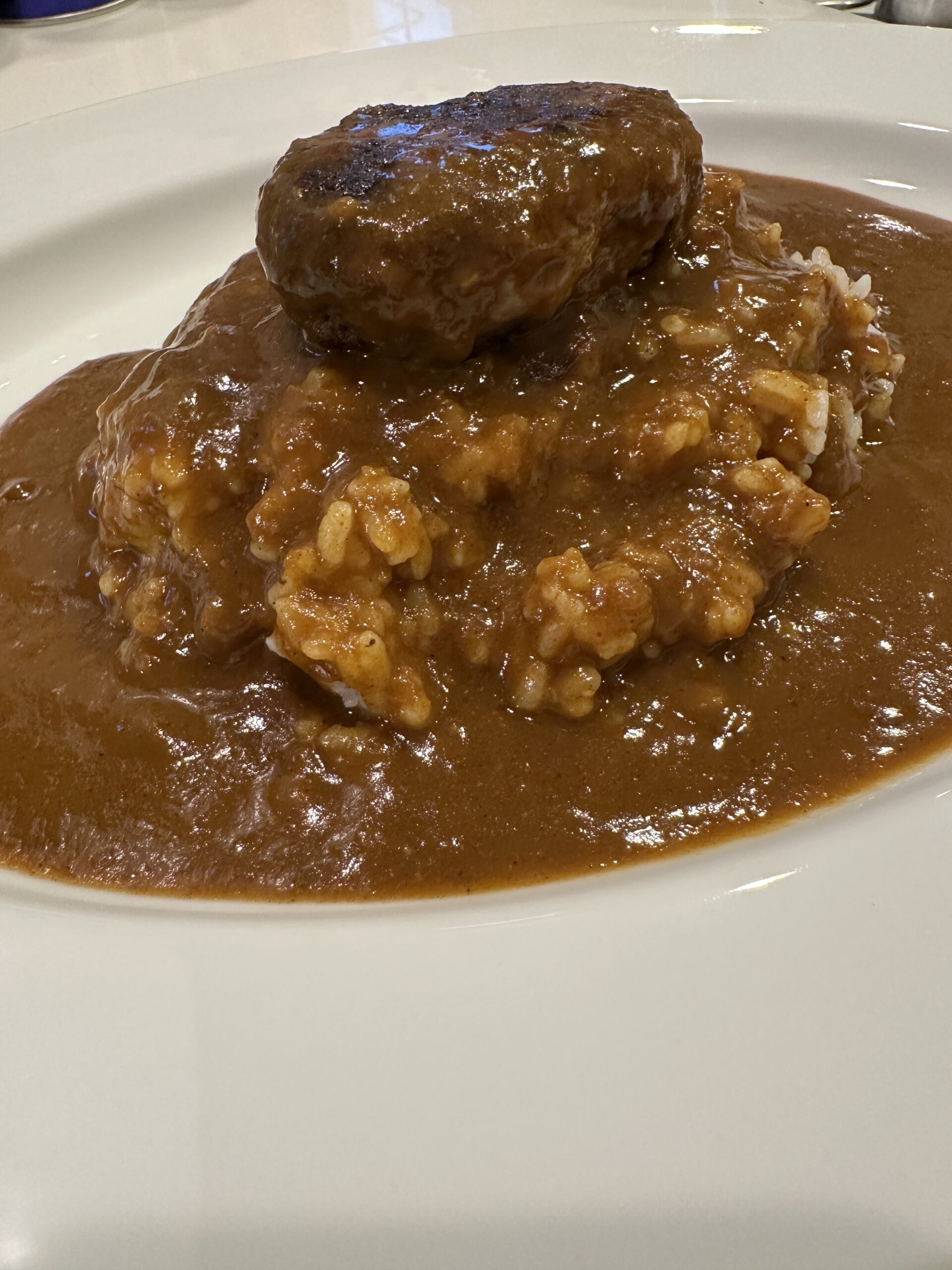 ハンバーグカレー / 1,000円
